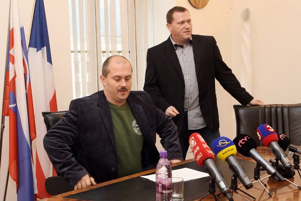 Marián Kotleba ako župan BBSK